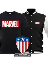 Le lot veste + T-shirt Marvel + petit bouclier de Captain America est en promo