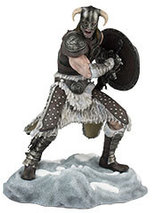 La figurine de Dovahkiin dans Skyrim est en promo