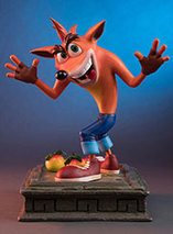 La statuette en résine de Crash Bandicoot par First 4 Figures est en promo