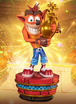 La statuette de Crash Bandicoot dans Crash Team Racing par F4F est en promo